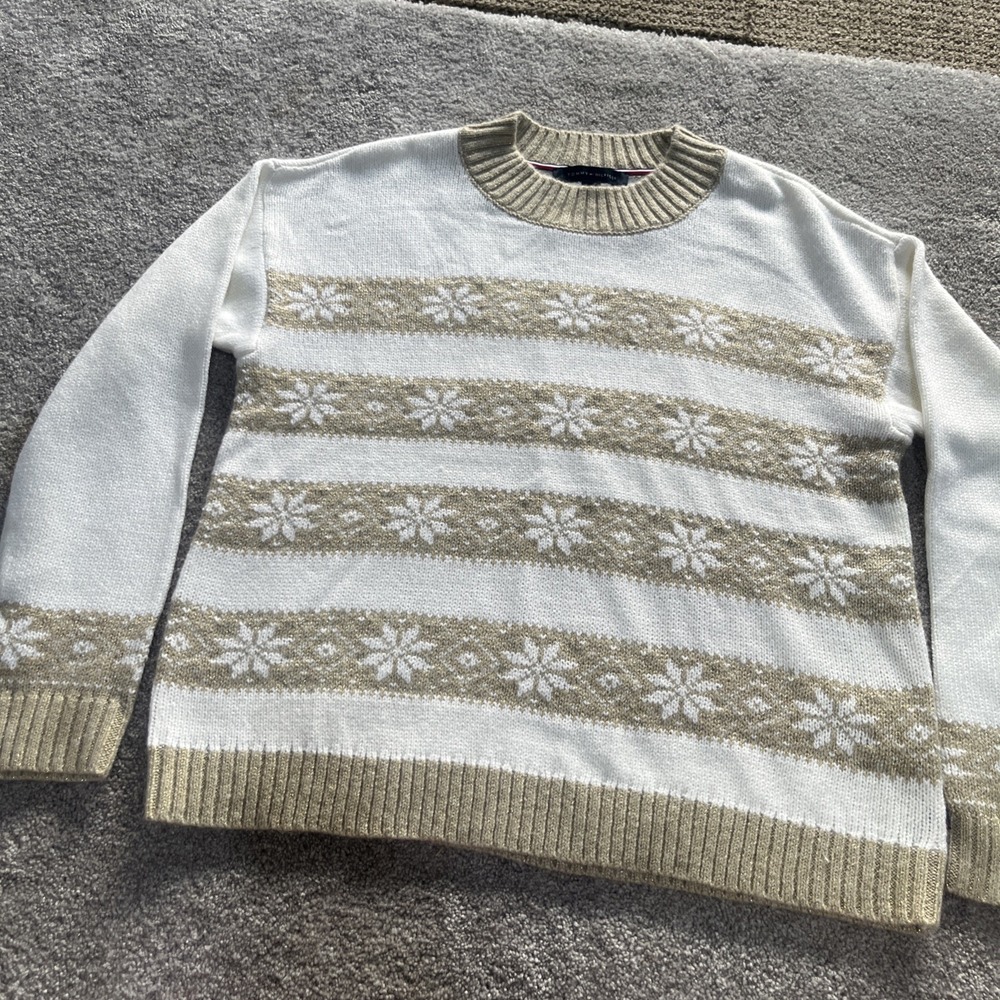 Tommy‎ Hilfiger Women's Striped Snowflake Sweater Size M (184)